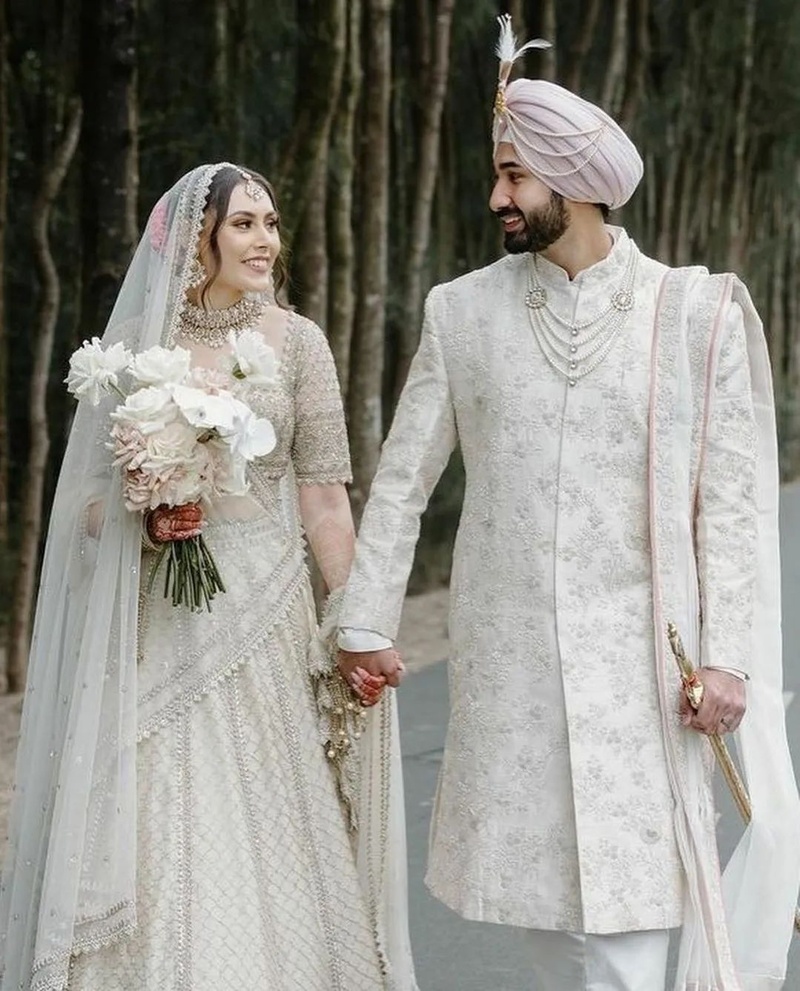 20 Cool and Stylish Saafas for the Groom and his Baraatis! | Bridal and  Groom's Wear | Wedding Blog